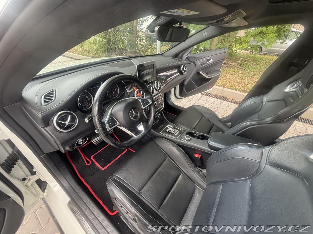 2015 Mercedes-Benz CLA - 2