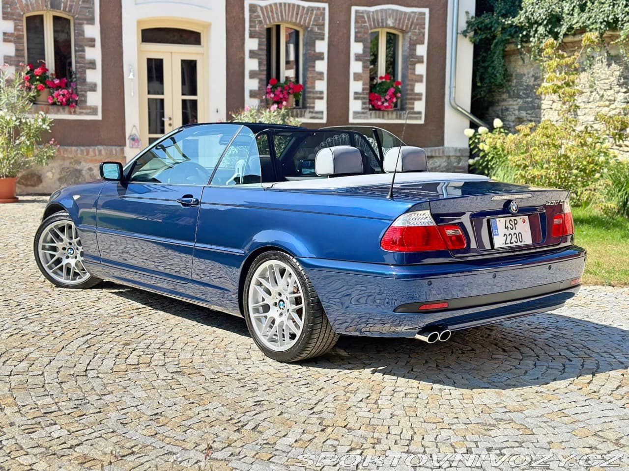 2004 BMW 3-SERIES - 12