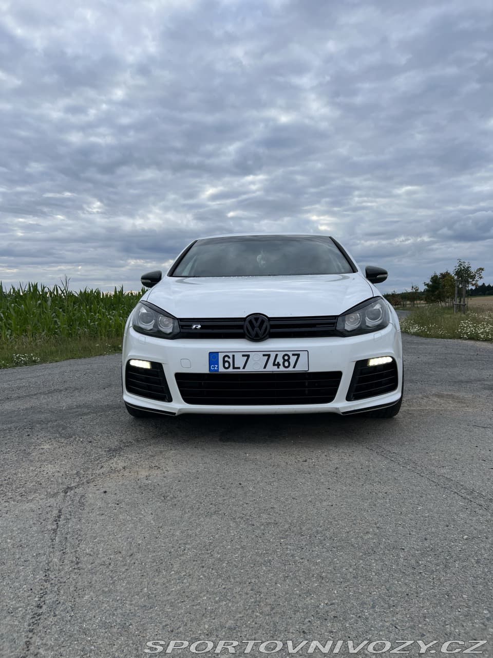 2010 Volkswagen GOLF - 2