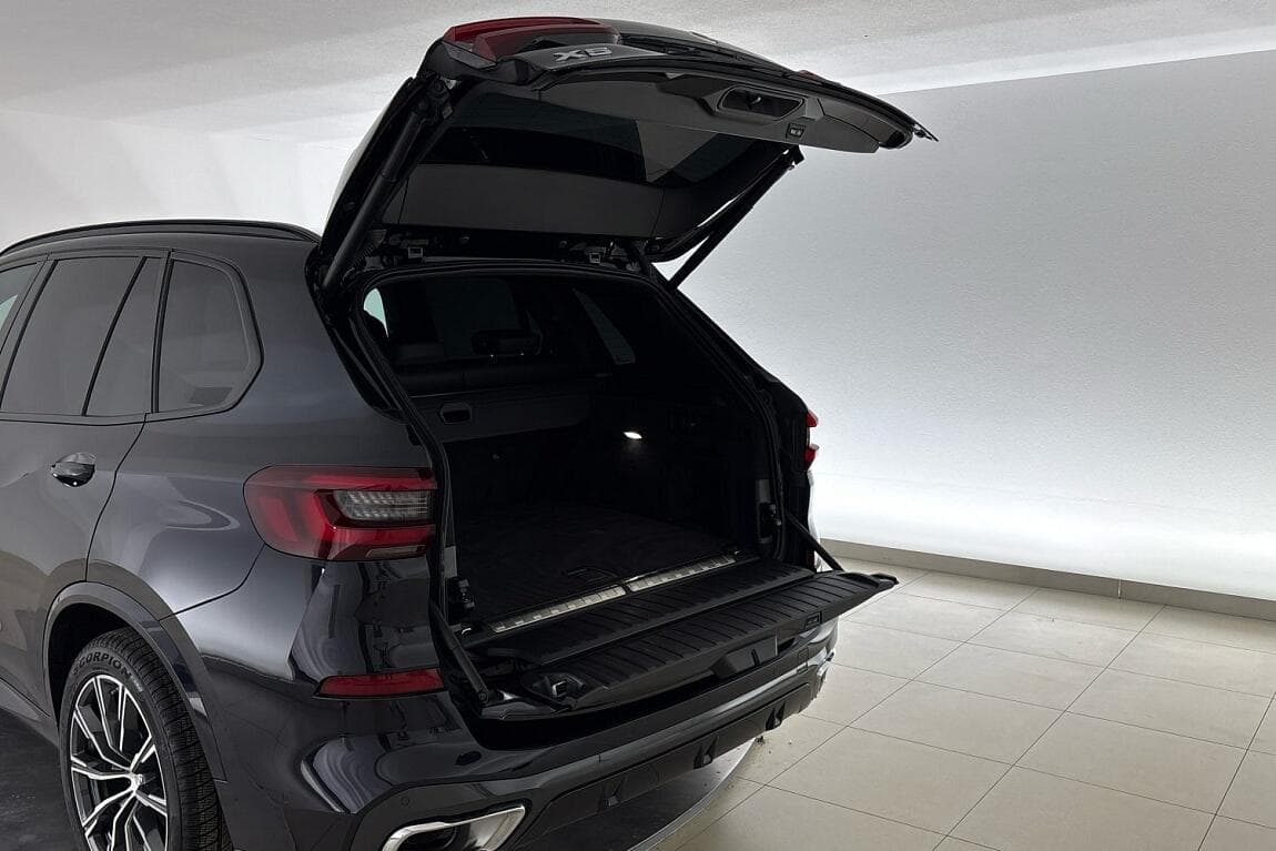 2022 BMW X5 - 10