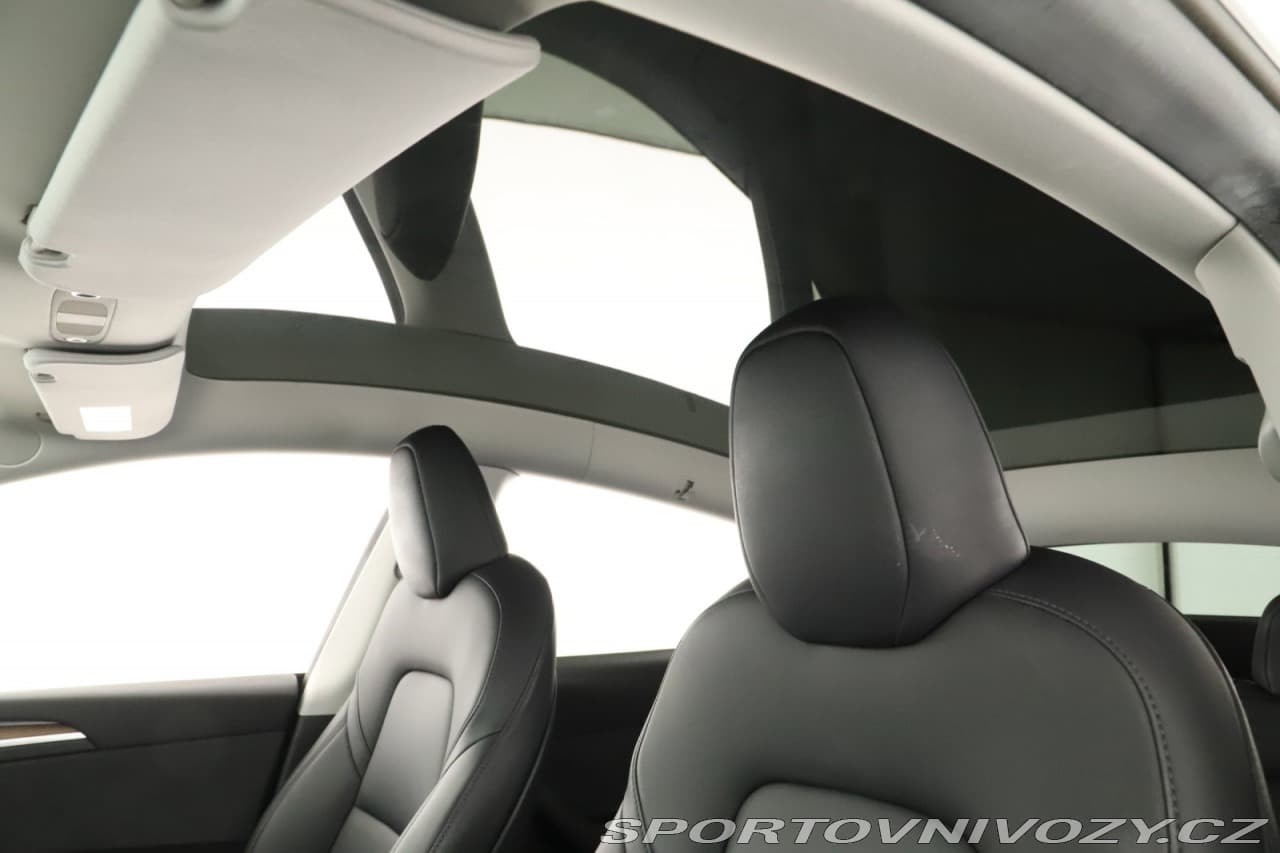 2023 Tesla MODEL Y - 12