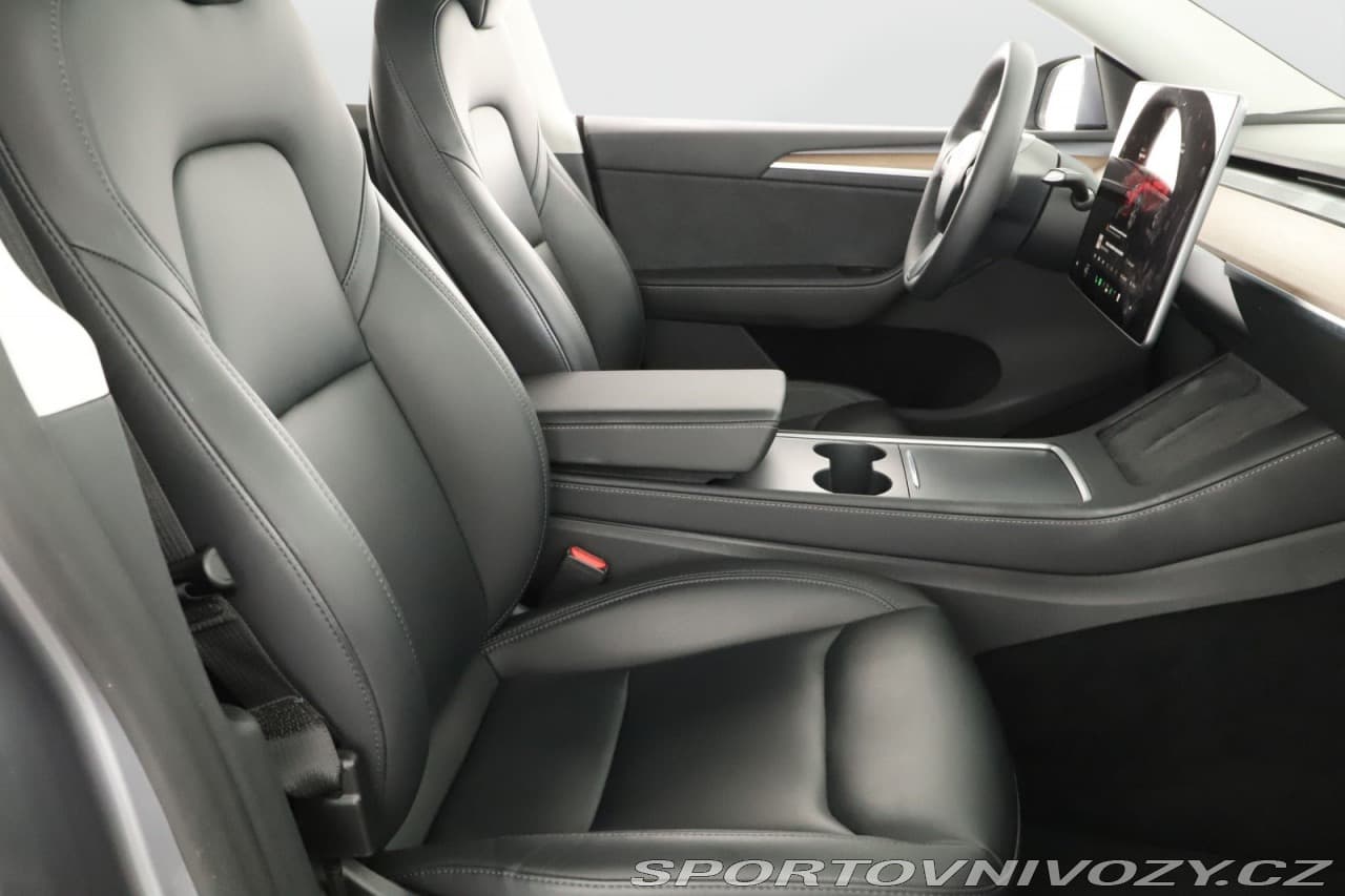 2023 Tesla MODEL Y - 7