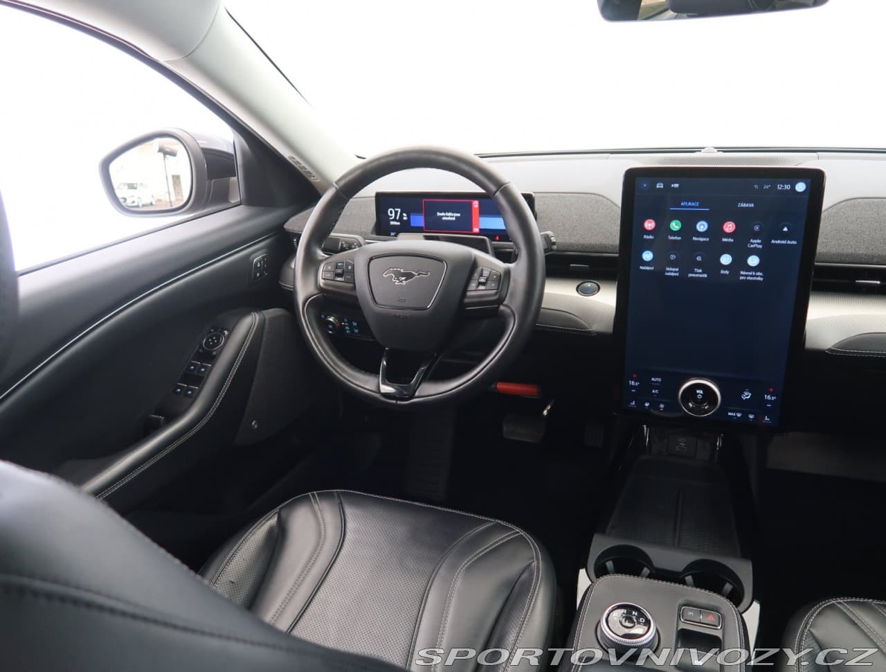 2021 Ford MUSTANG - 7