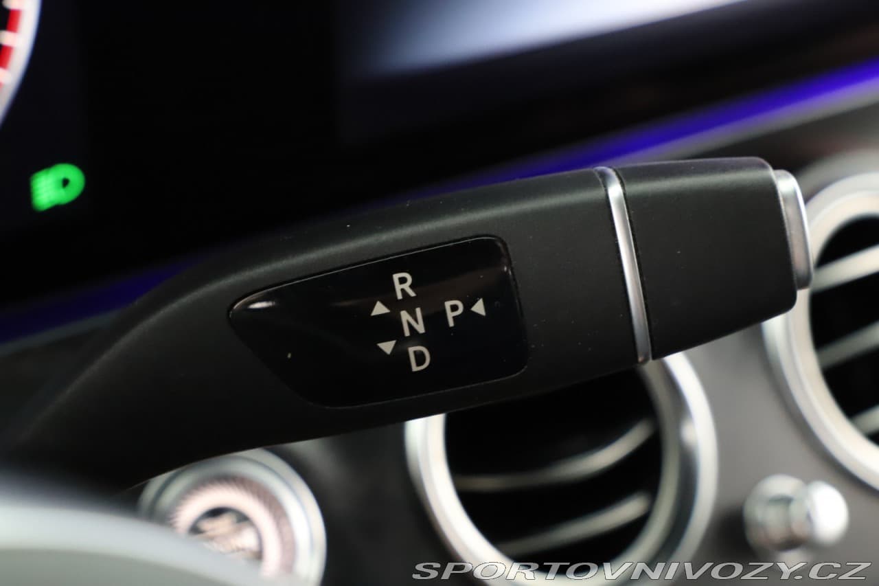 2018 Mercedes-Benz E-CLASS - 10