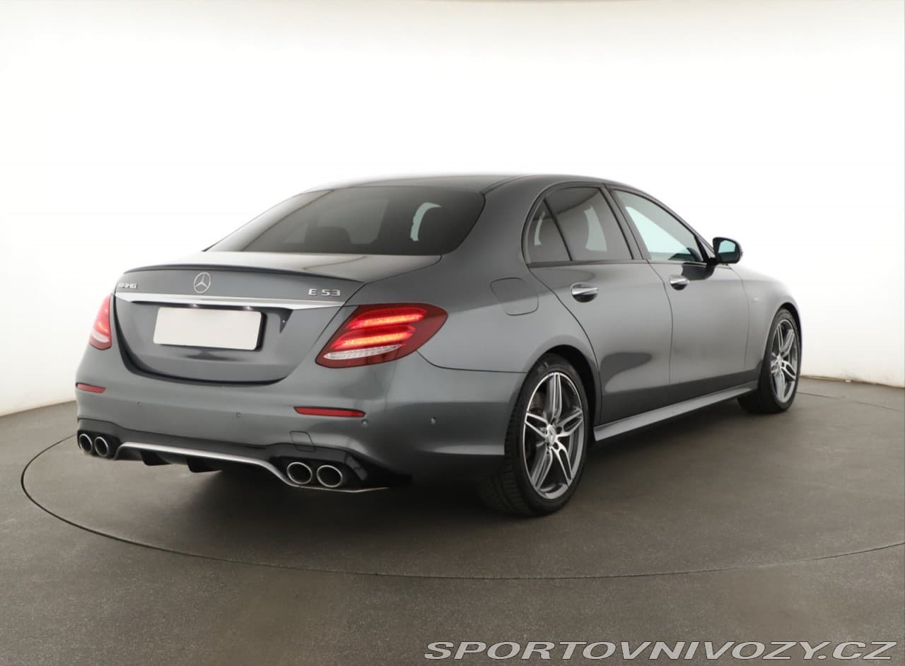 2018 Mercedes-Benz E-CLASS - 5