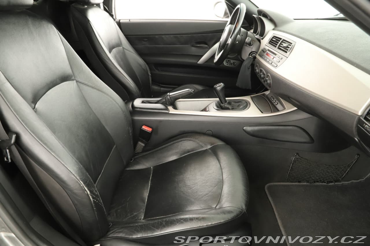 2004 BMW Z4 - 7