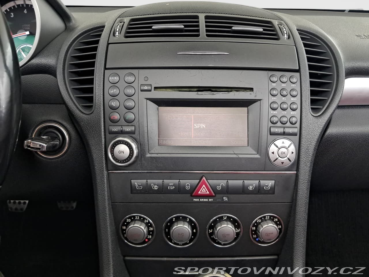 2009 Mercedes-Benz SLK - 11