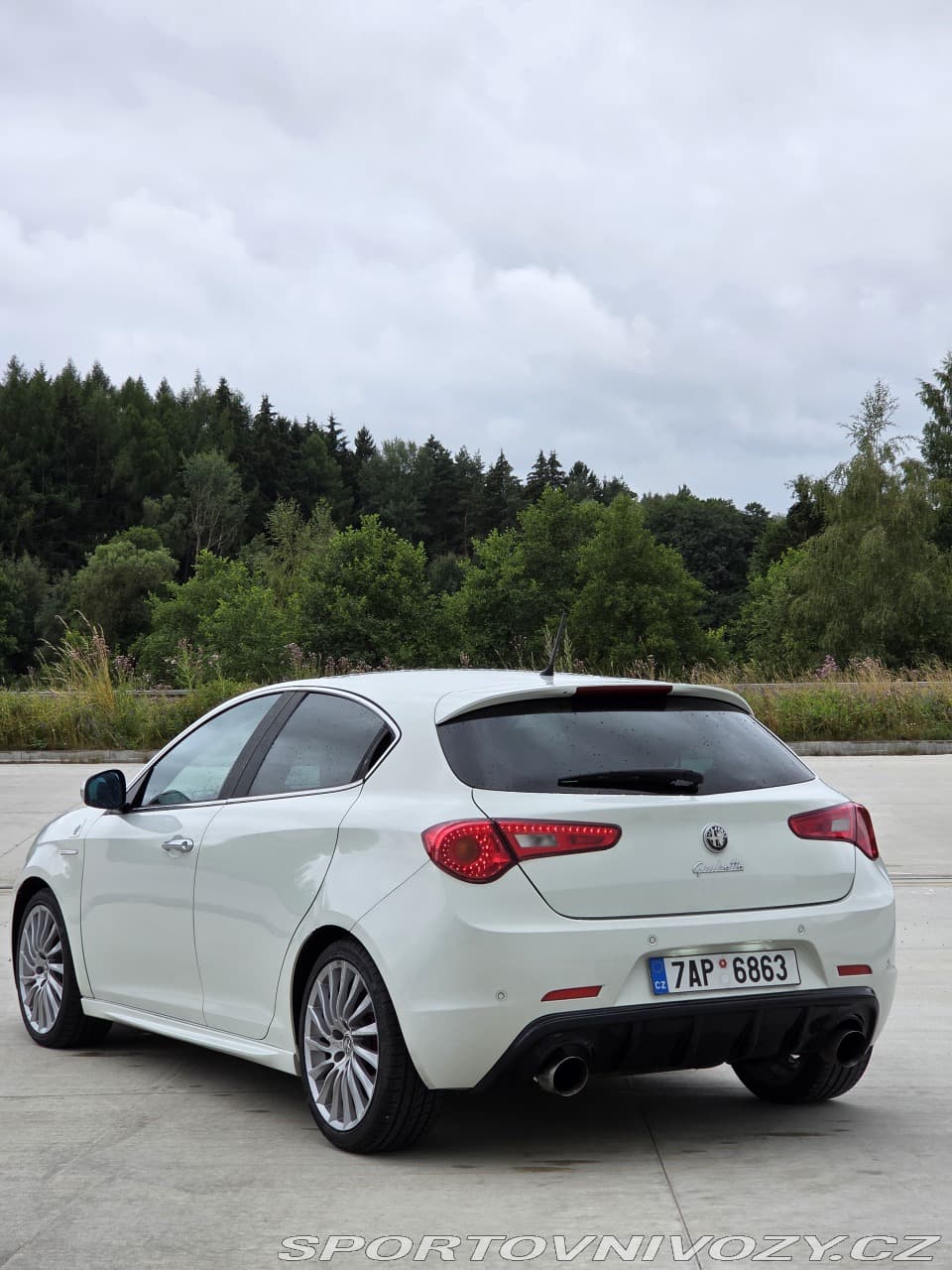 2010 Alfa Romeo GIULIETTA - 11