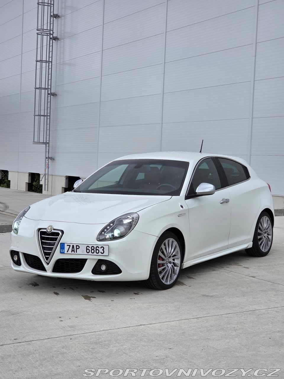 2010 Alfa Romeo GIULIETTA - 4