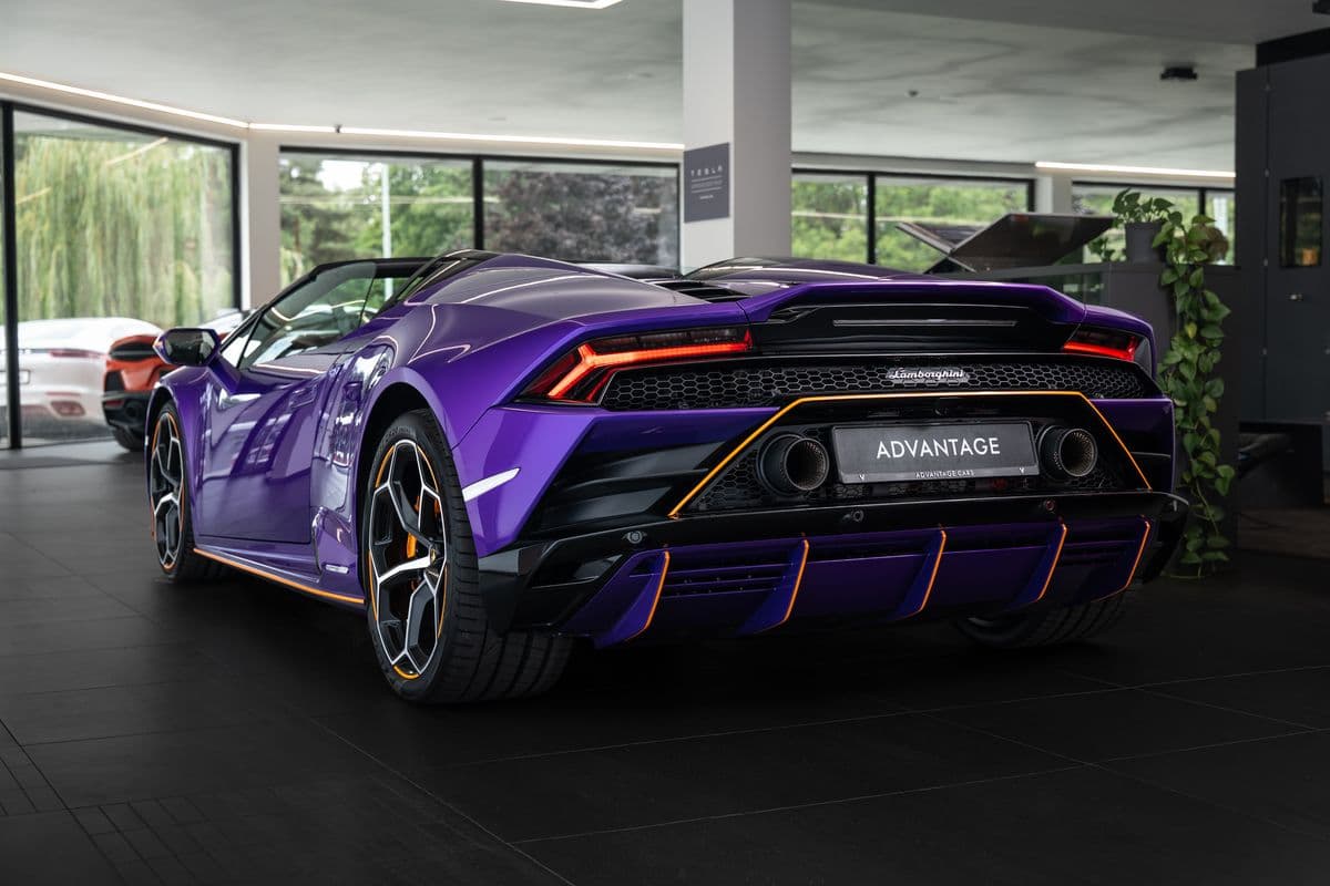 2023 Lamborghini HURACÁN - 4