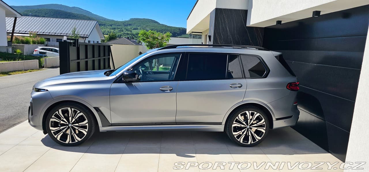 2024 BMW X7 - 4