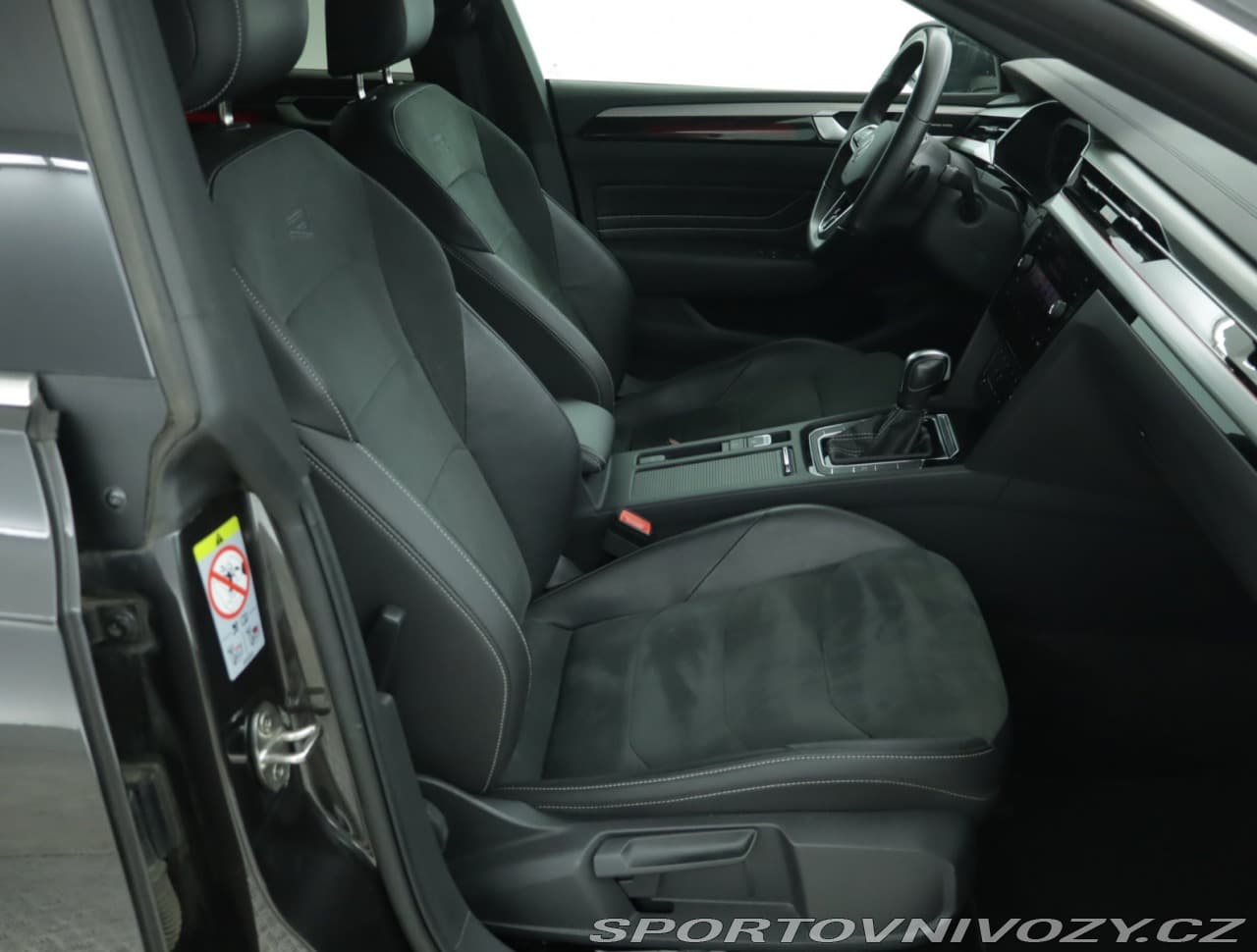 2023 Volkswagen ARTEON - 9