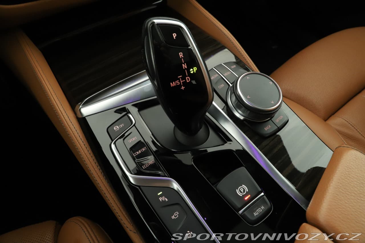 2018 BMW 6-SERIES - 11