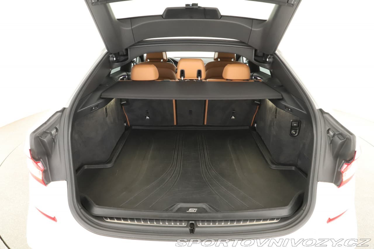 2018 BMW 6-SERIES - 19