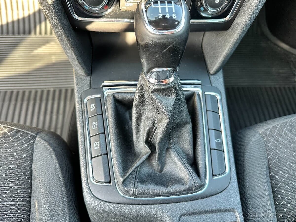 Škoda SUPERB - 14