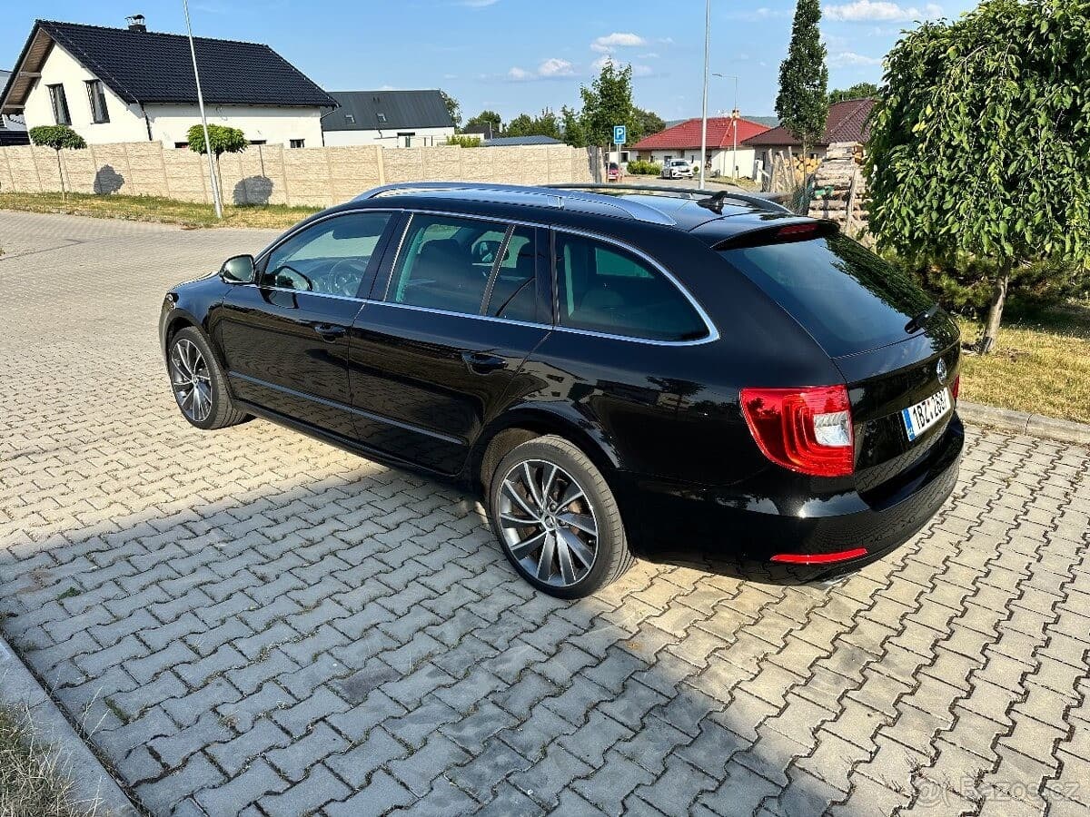 Škoda SUPERB - 3
