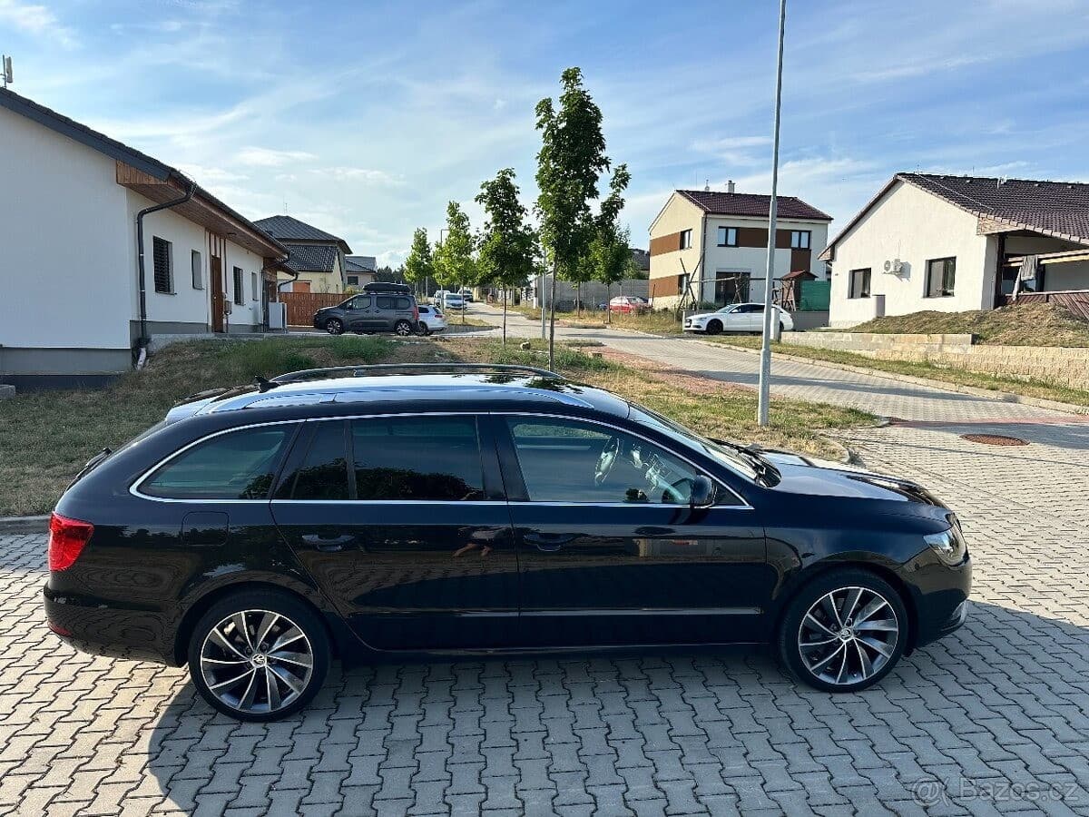 Škoda SUPERB - 7
