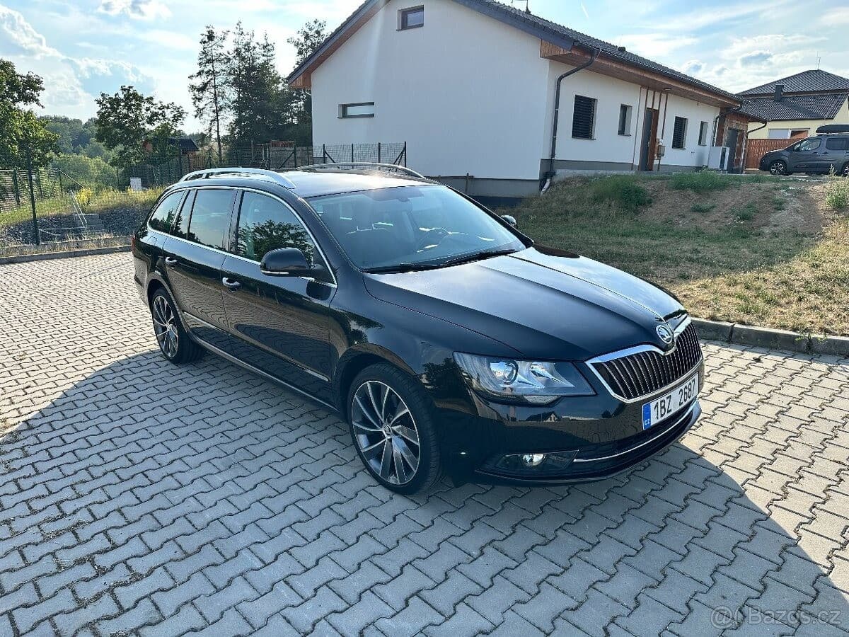 Škoda SUPERB - 8