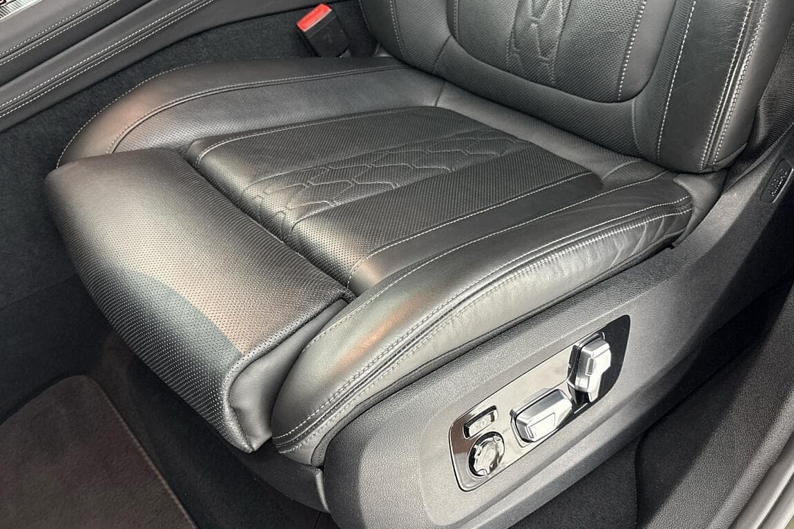 2020 BMW X6 - 7