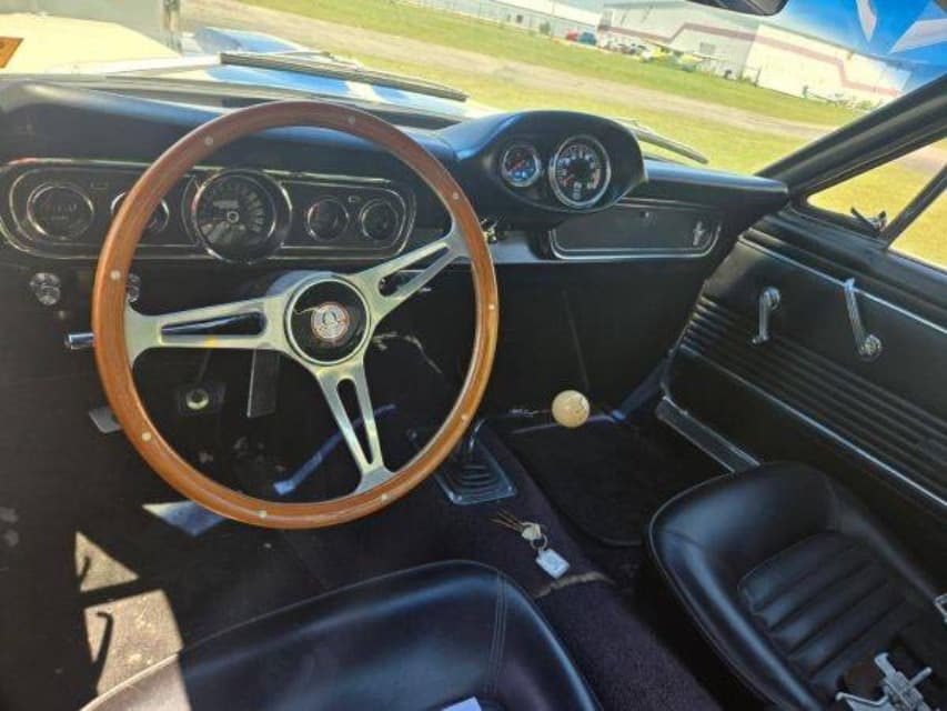 1966 Ford MUSTANG - 14