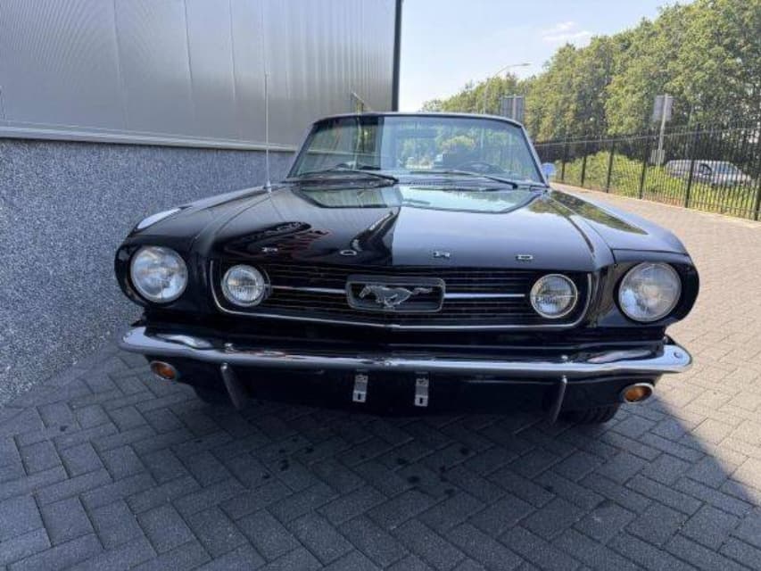 1966 Ford MUSTANG - 10