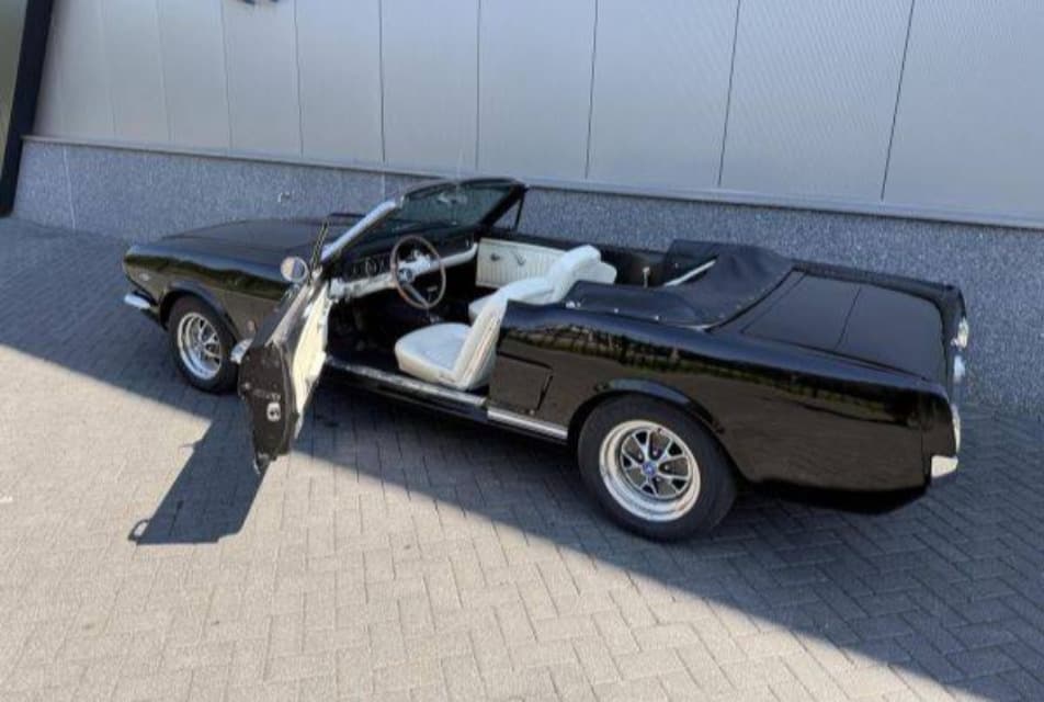1966 Ford MUSTANG - 15