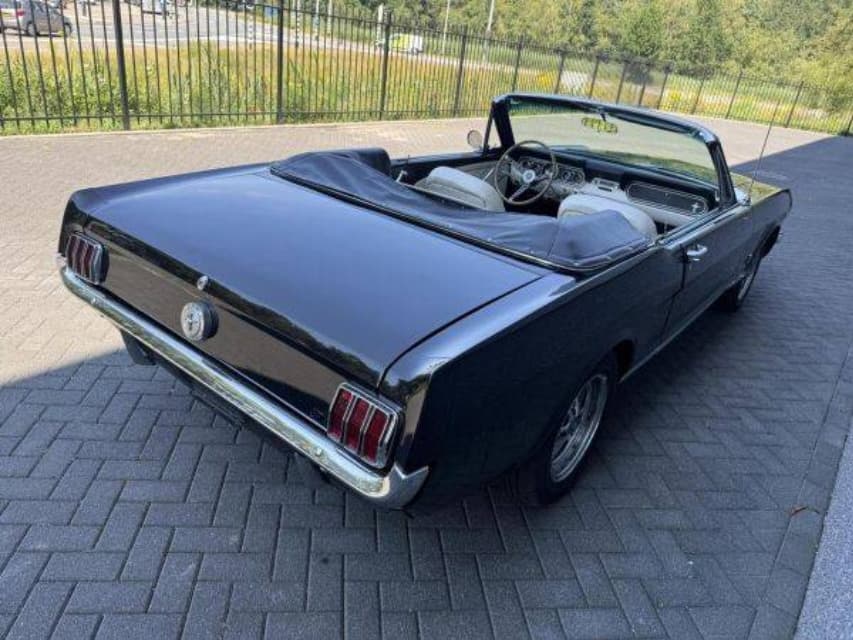 1966 Ford MUSTANG - 9