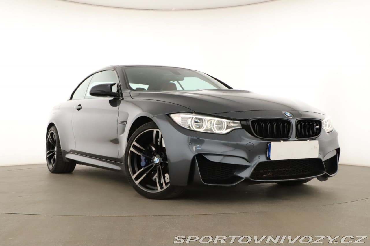 2015 BMW M4 - 20