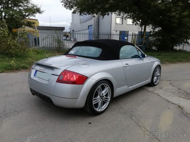 2000 Audi TT - 4