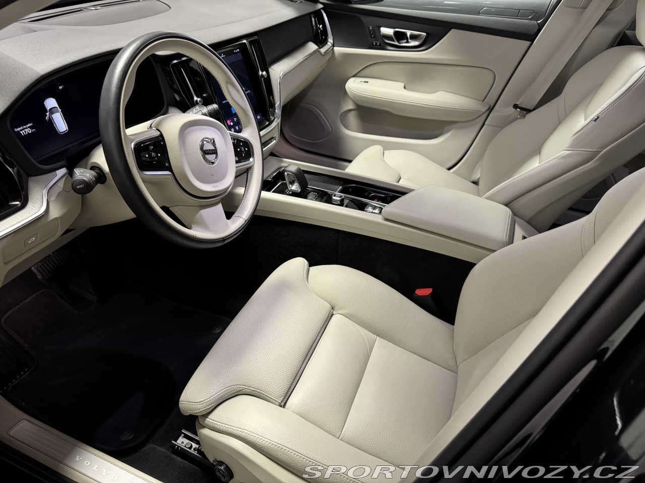 2024 Volvo V60 - 17