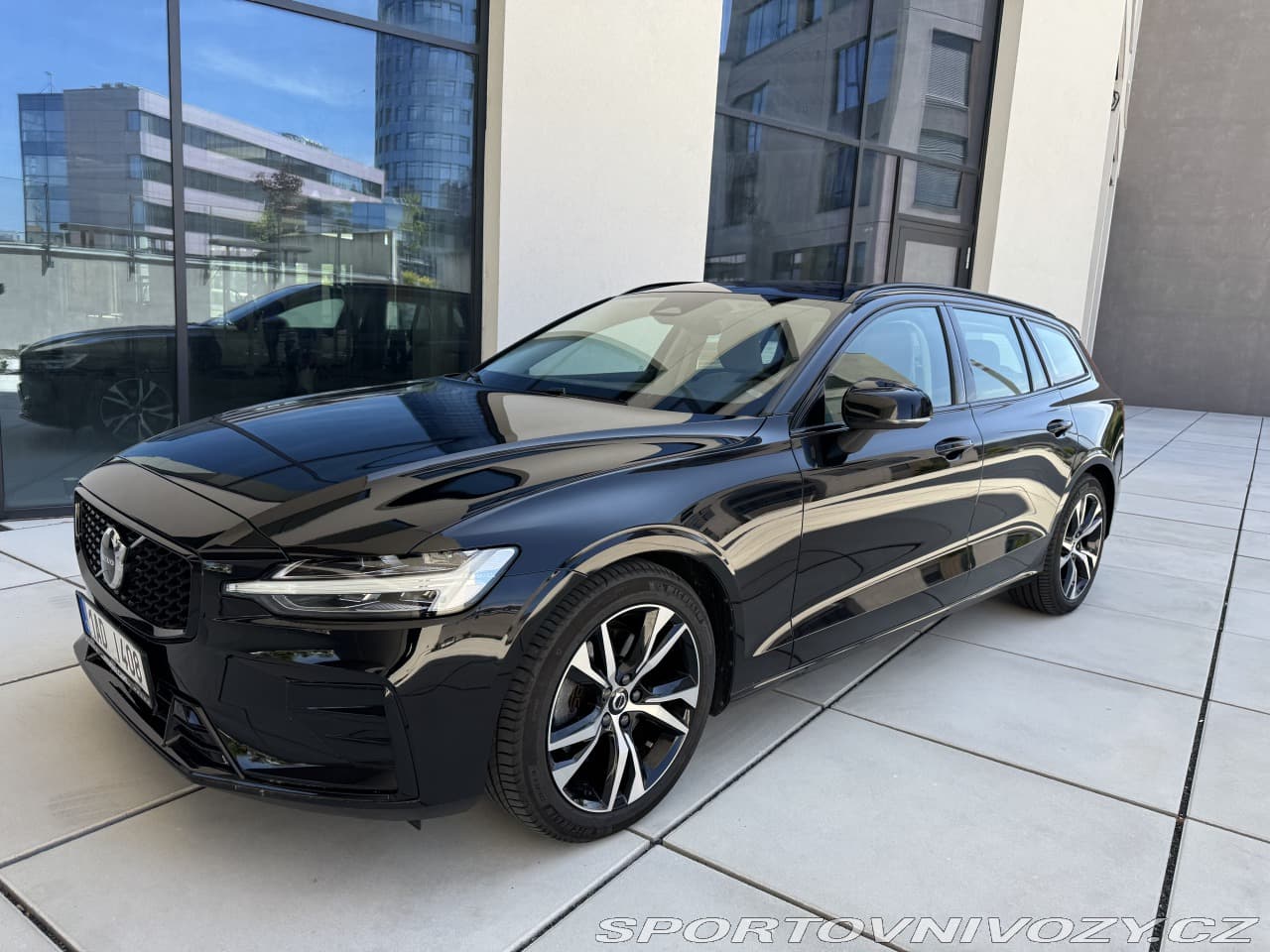 2024 Volvo V60 - 2