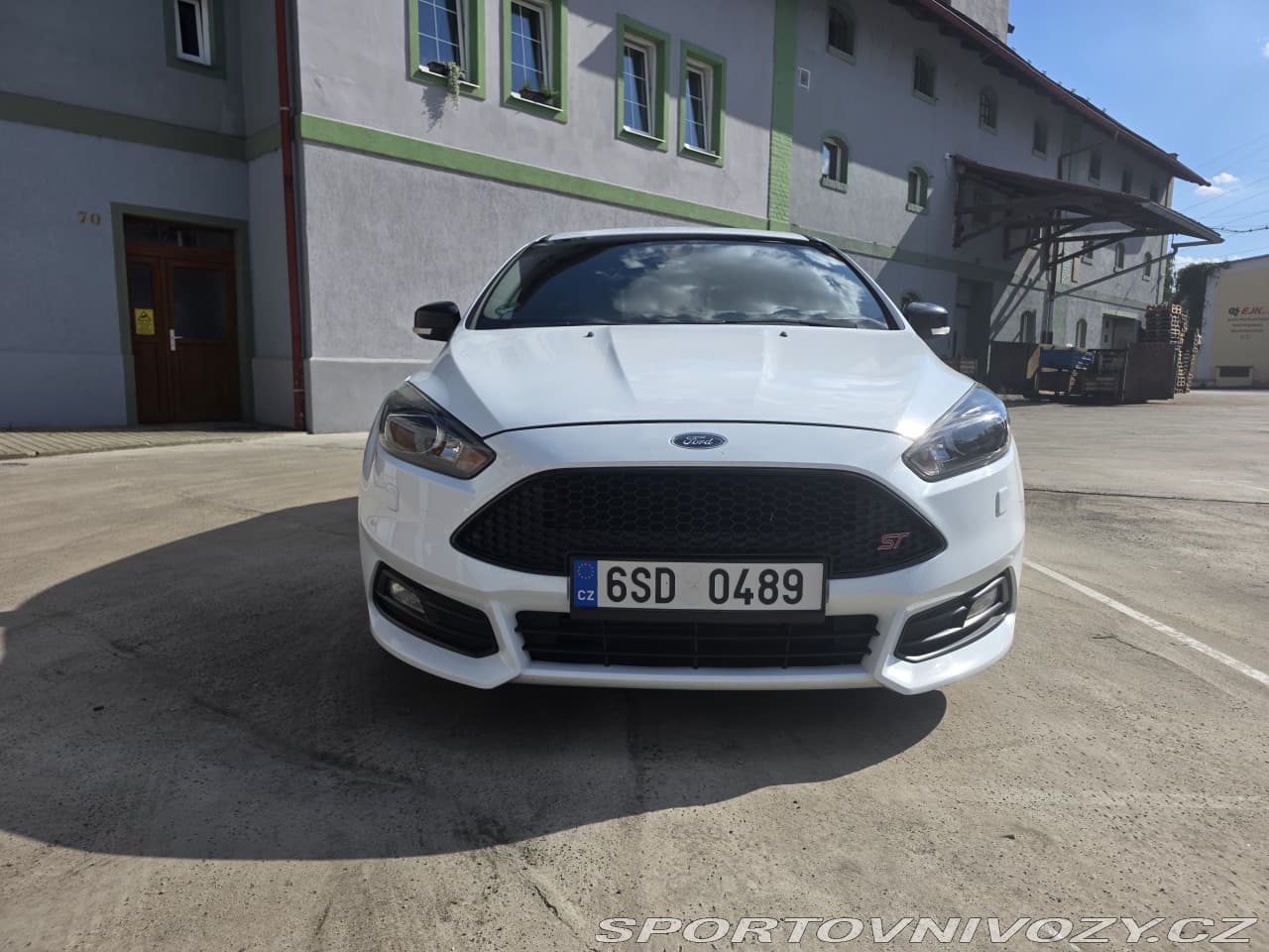 2015 Ford FOCUS - 13