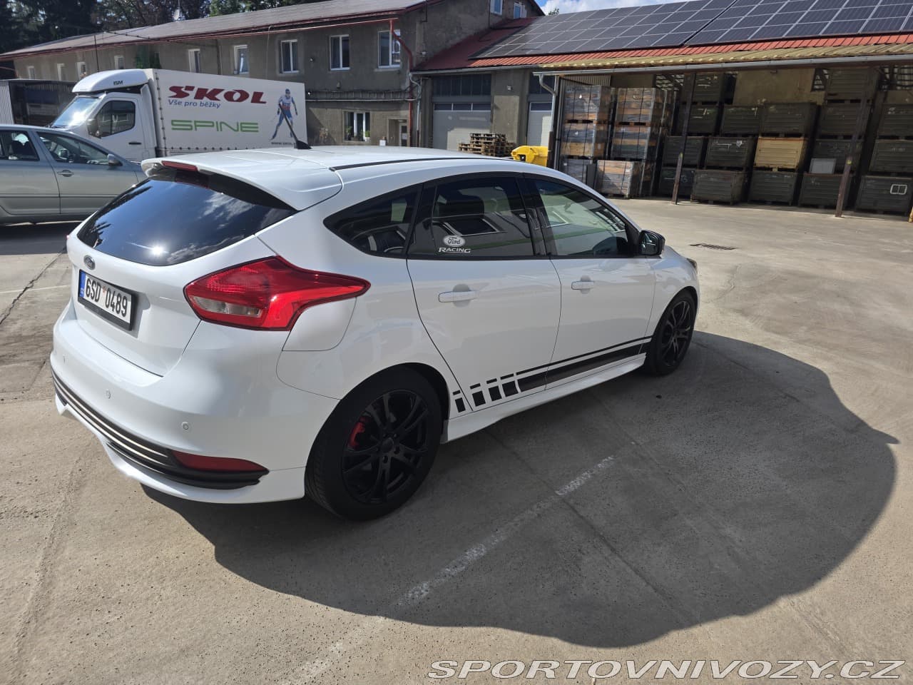 2015 Ford FOCUS - 19