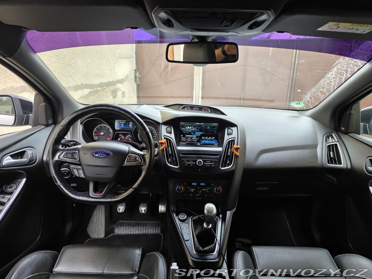 2015 Ford FOCUS - 2