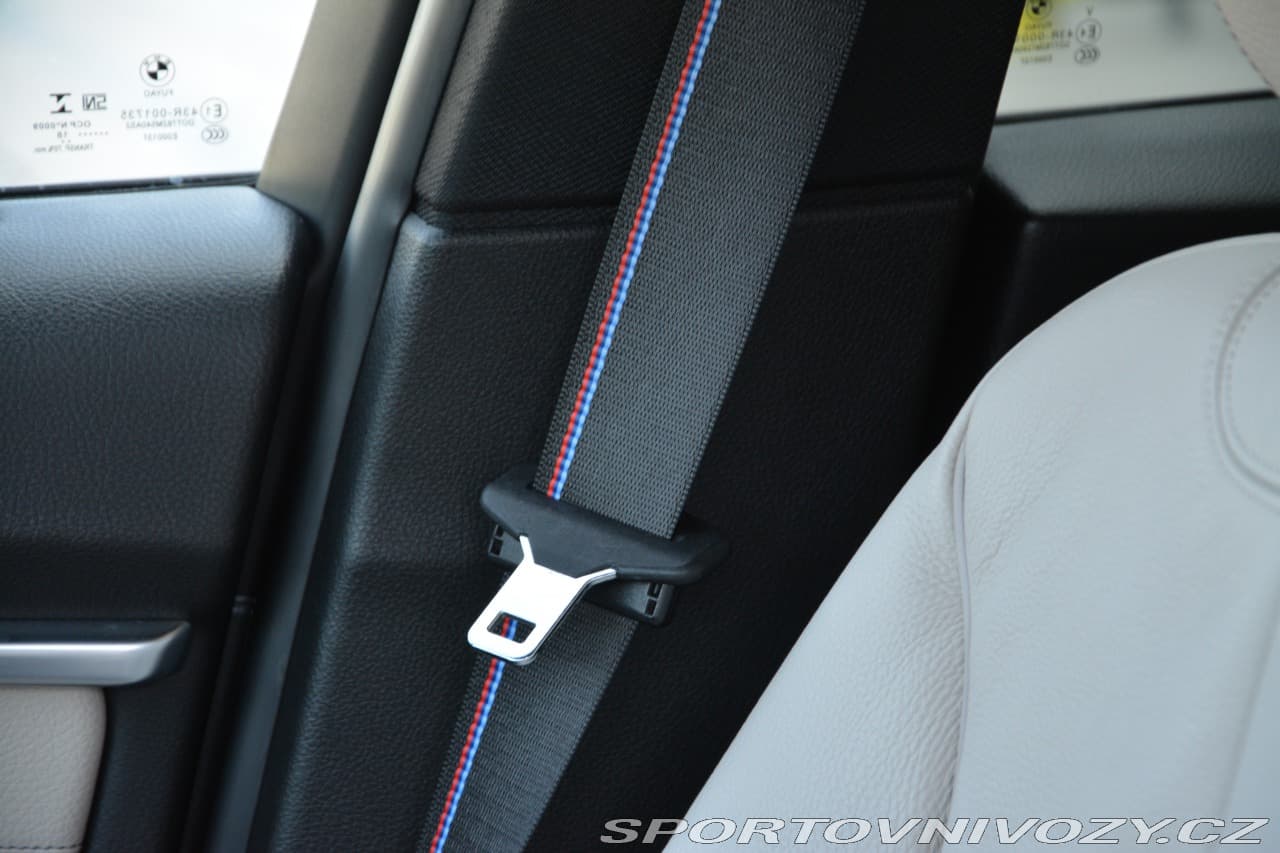 2018 BMW 3-SERIES - 11
