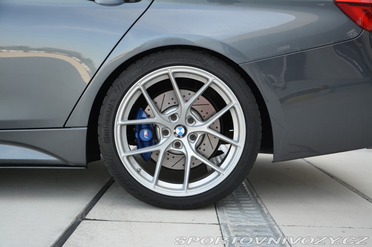 2018 BMW 3-SERIES - 3