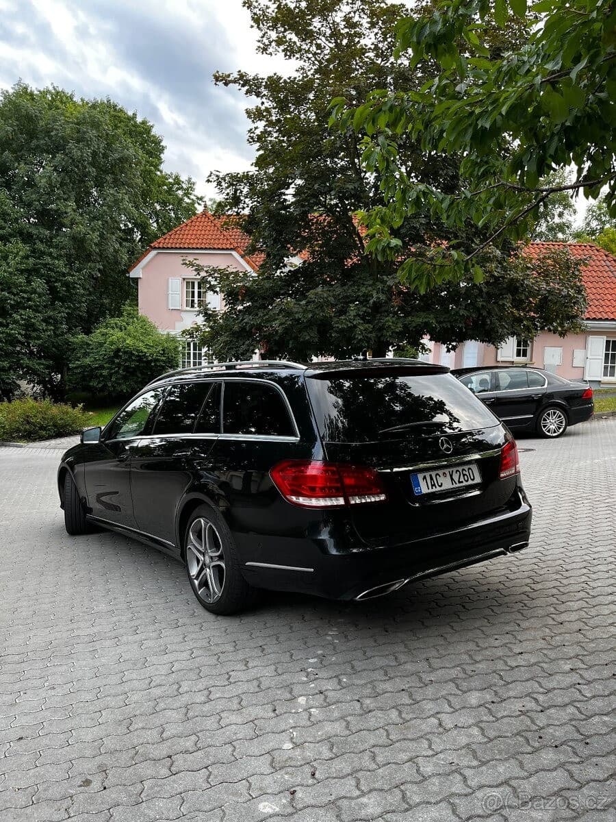 2014 Mercedes-Benz E-CLASS - 8