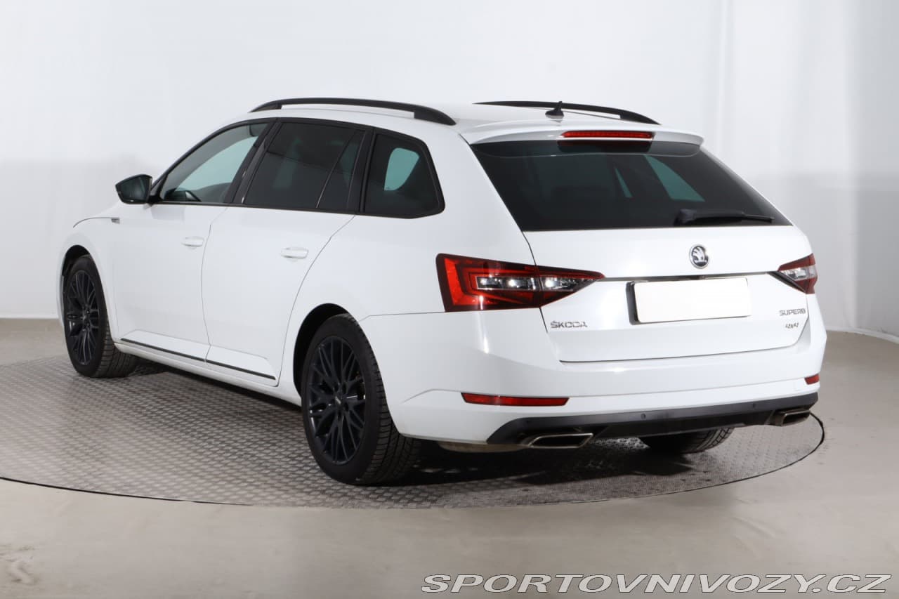 2017 Škoda SUPERB - 4