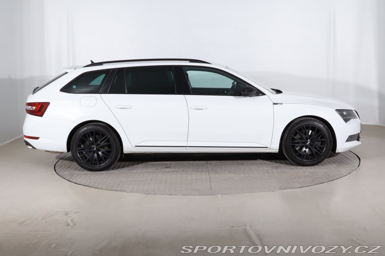 2017 Škoda SUPERB - 6