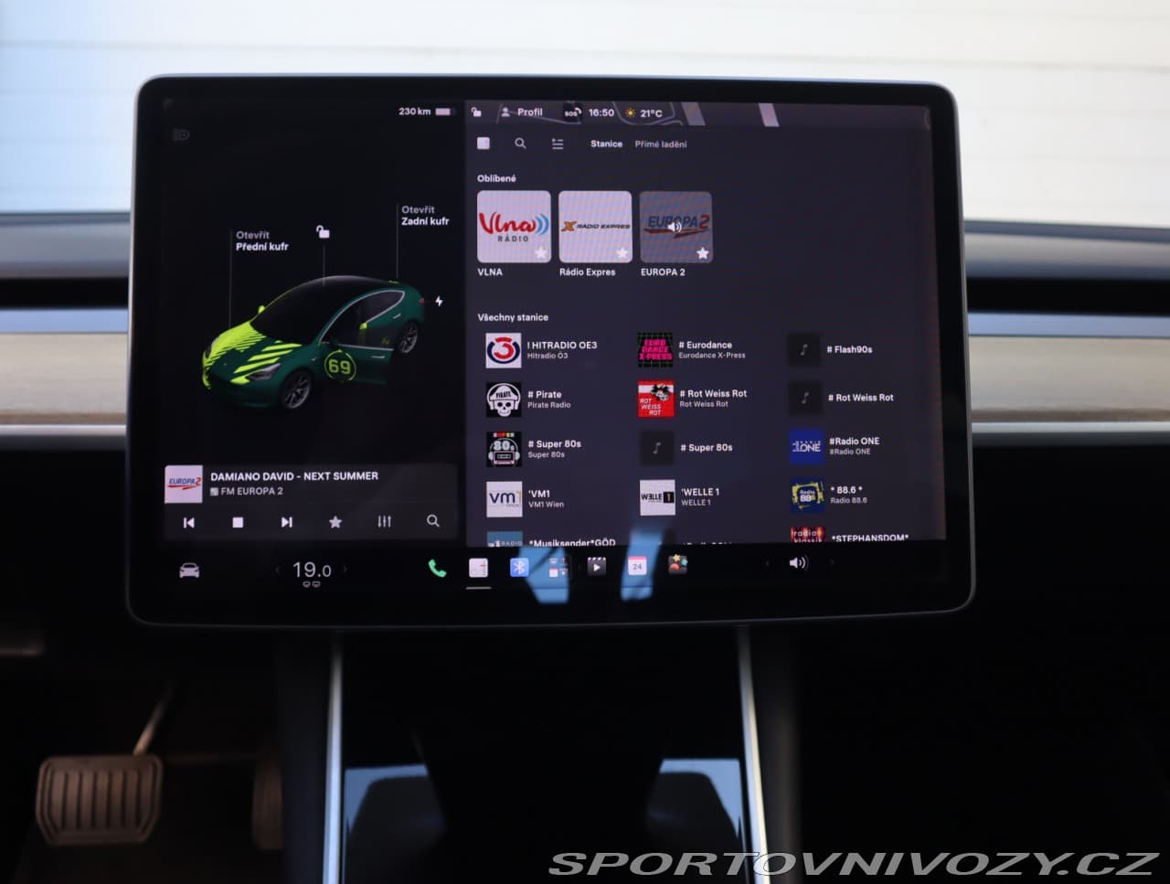2019 Tesla MODEL 3 - 12
