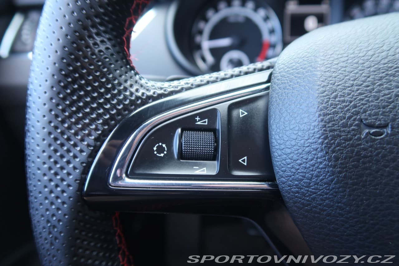 2015 Škoda OCTAVIA - 17