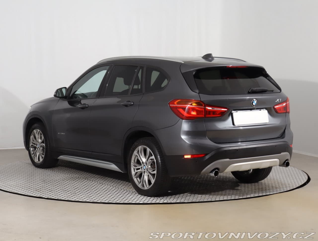 2016 BMW X1 - 4