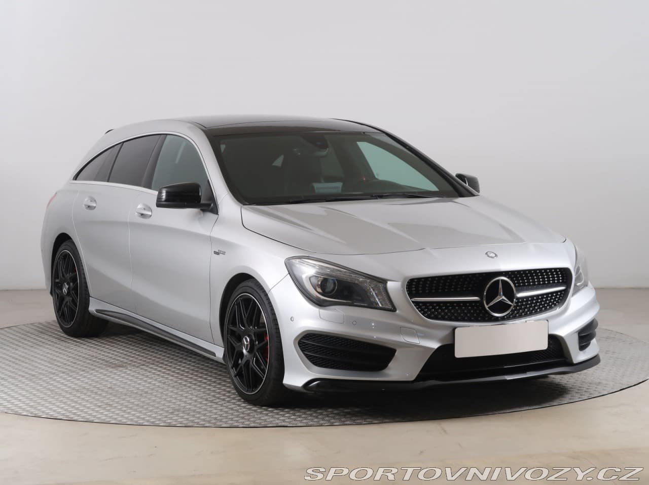 2015 Mercedes-Benz CLA
