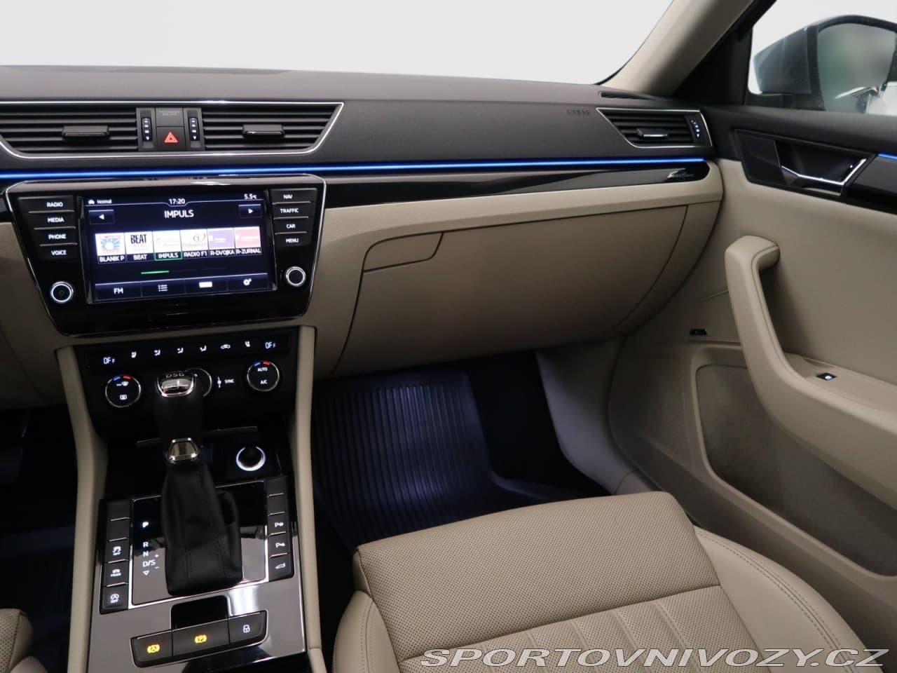 2016 Škoda SUPERB - 8