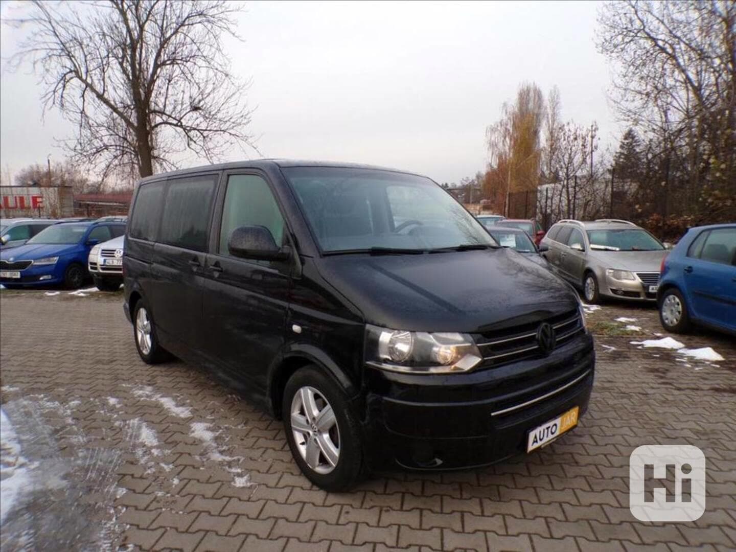 Volkswagen Caravelle 2,0 TDI AUTOMAT,TAŽNÉ ZAŘÍZENÍ