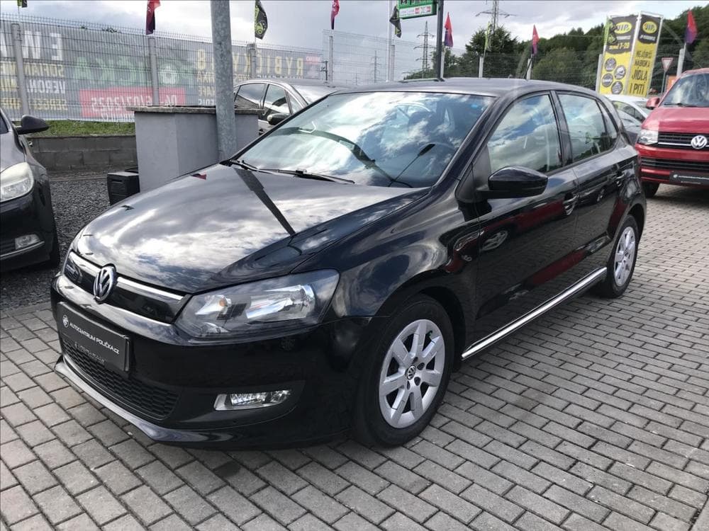 2010 Volkswagen POLO