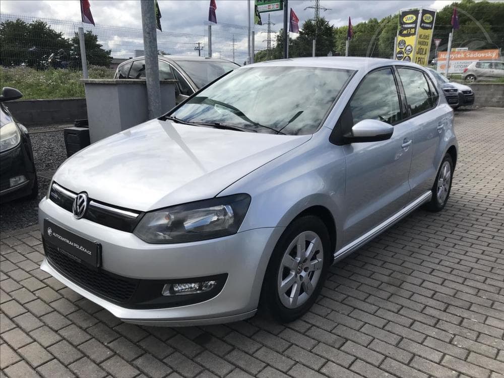 2011 Volkswagen POLO