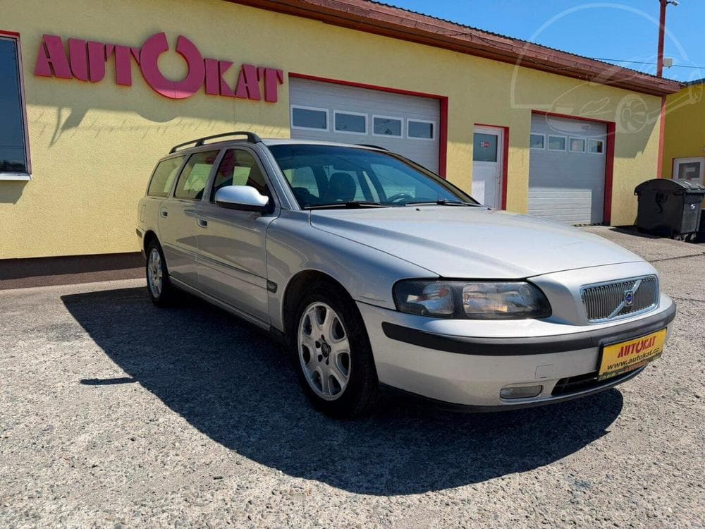 2002 Volvo V70