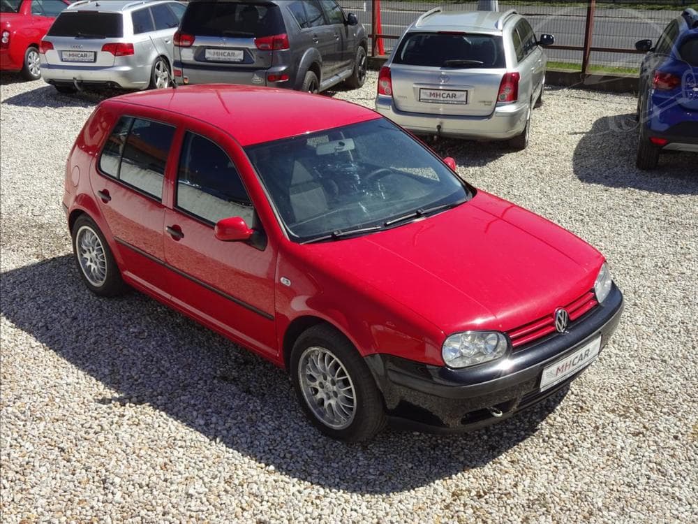 2003 Volkswagen GOLF