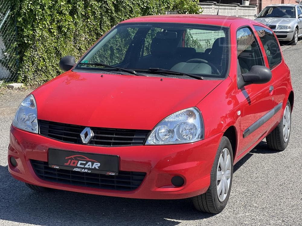 2011 Renault CLIO